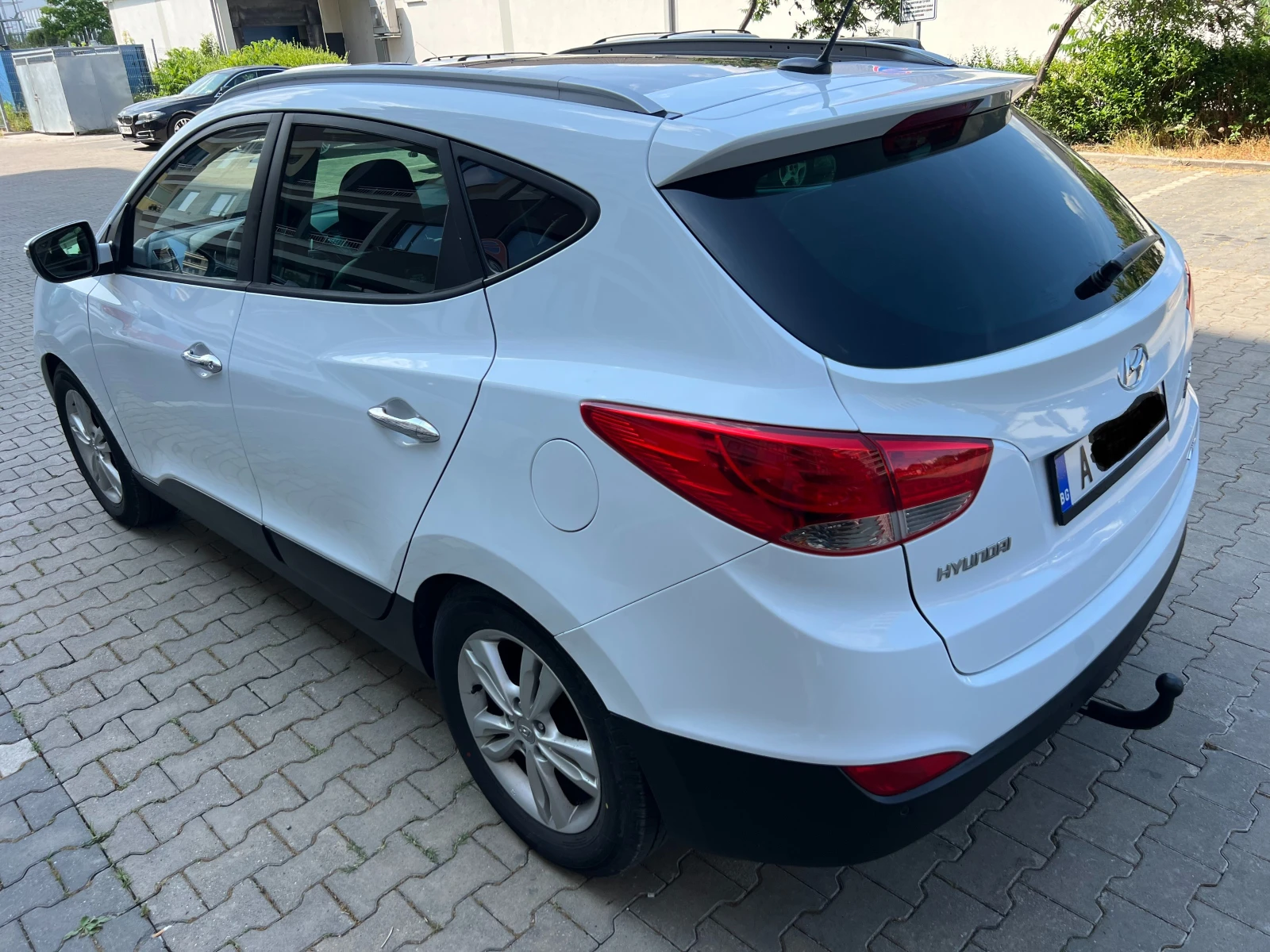Hyundai IX35 2.0CRDI AWD ПАНОРАМА KEYLESS GO - изображение 7