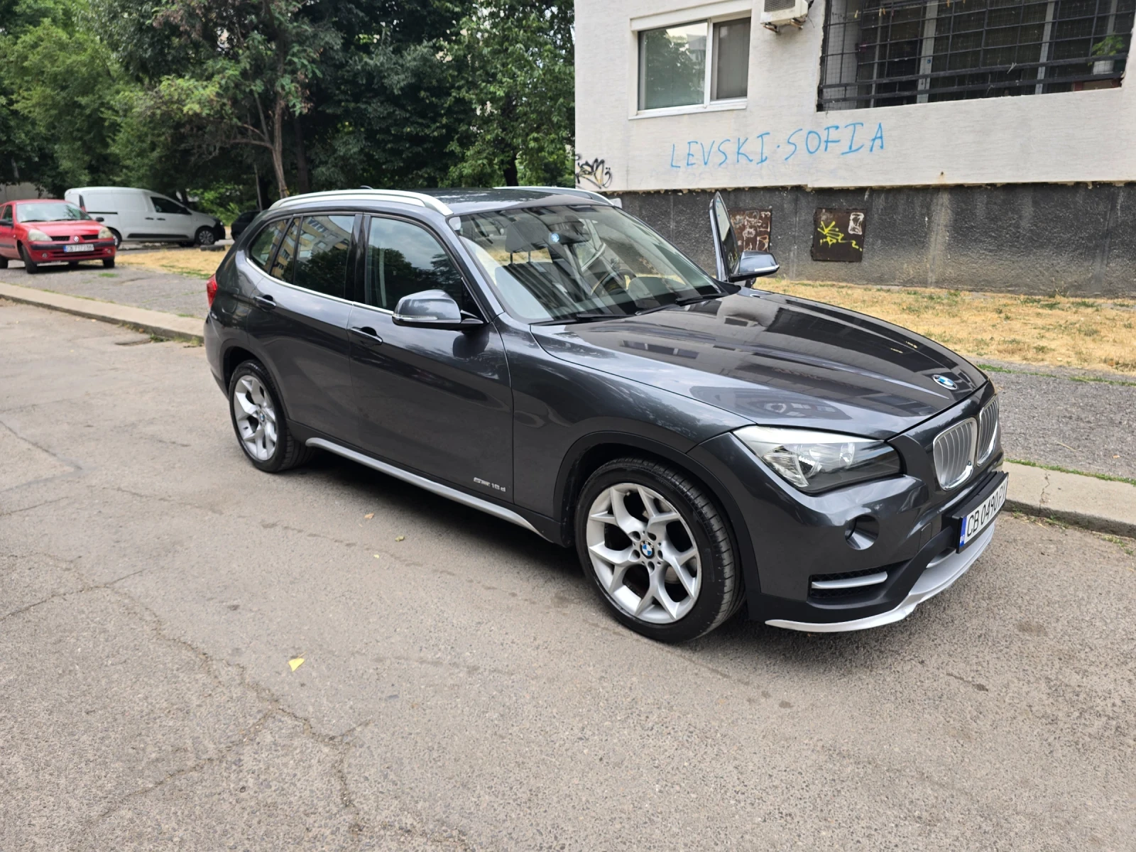 BMW X1 E84 - изображение 7