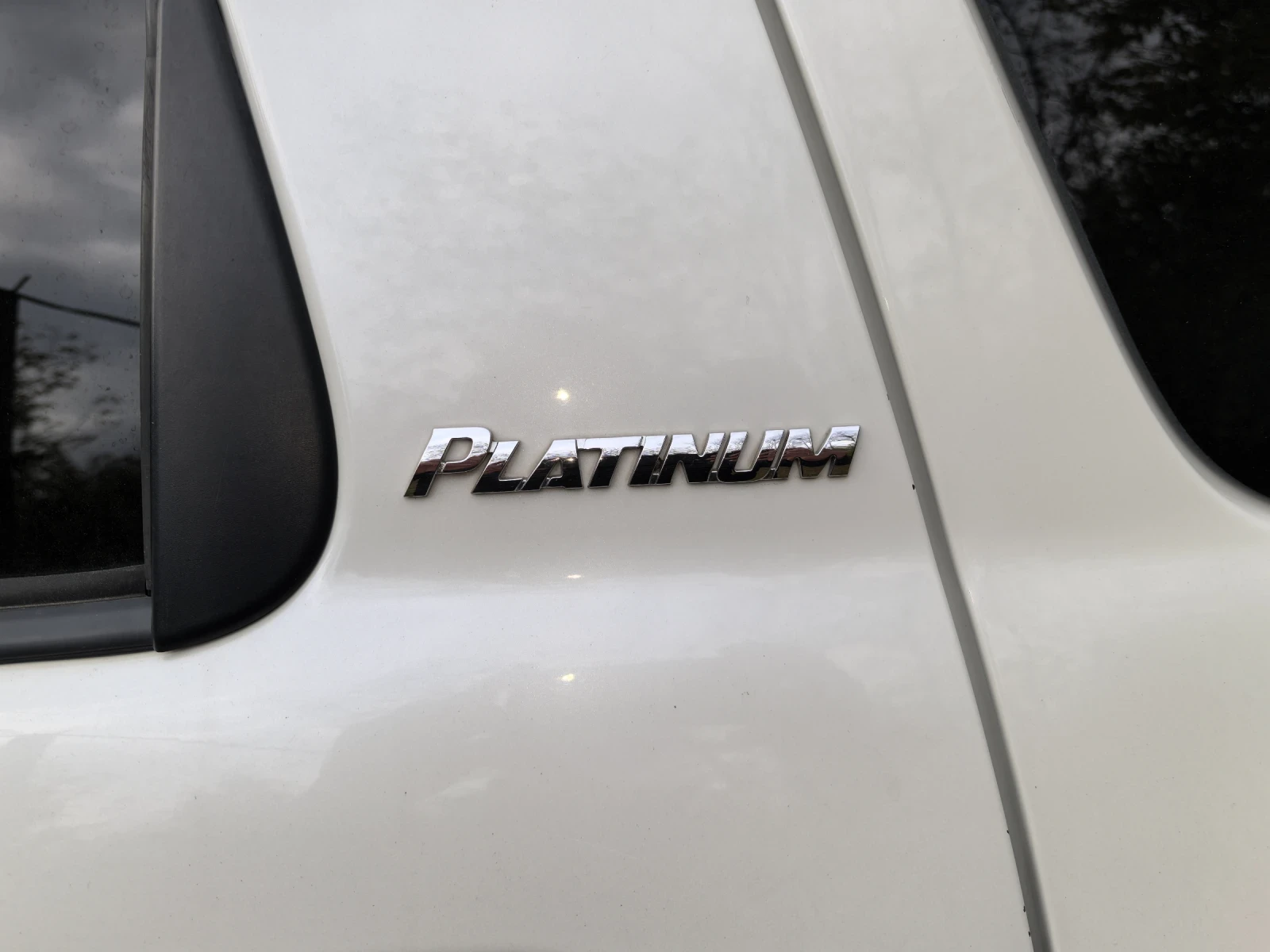 Toyota Sequoia 5.7 ПЛАТИНУМ - изображение 3