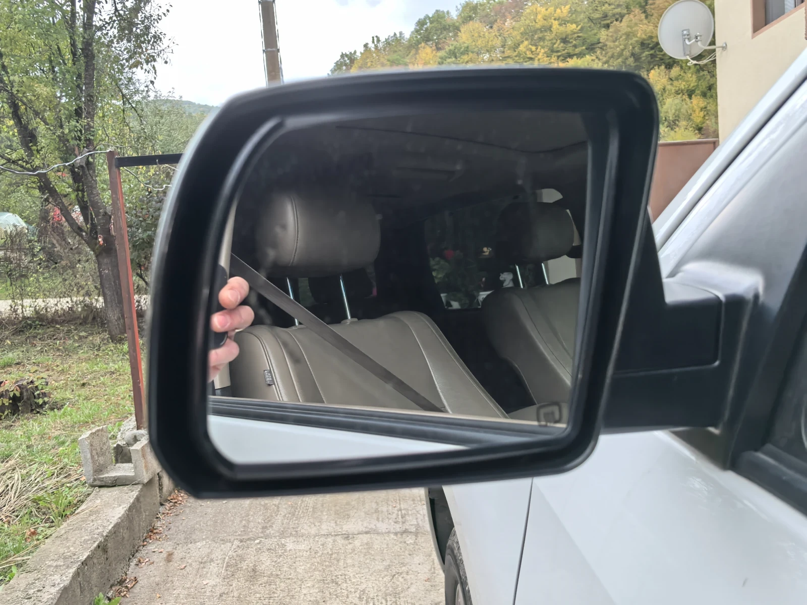 Toyota Sequoia 5.7 ПЛАТИНУМ - изображение 4