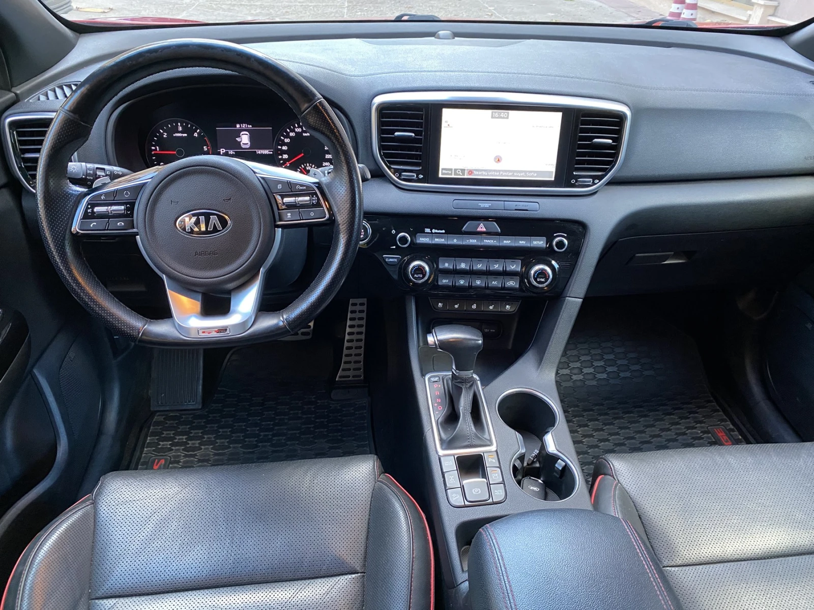 Kia Sportage 2.0 CRDi /4x4 /GT Line/MHEV/ AT Налична - изображение 9