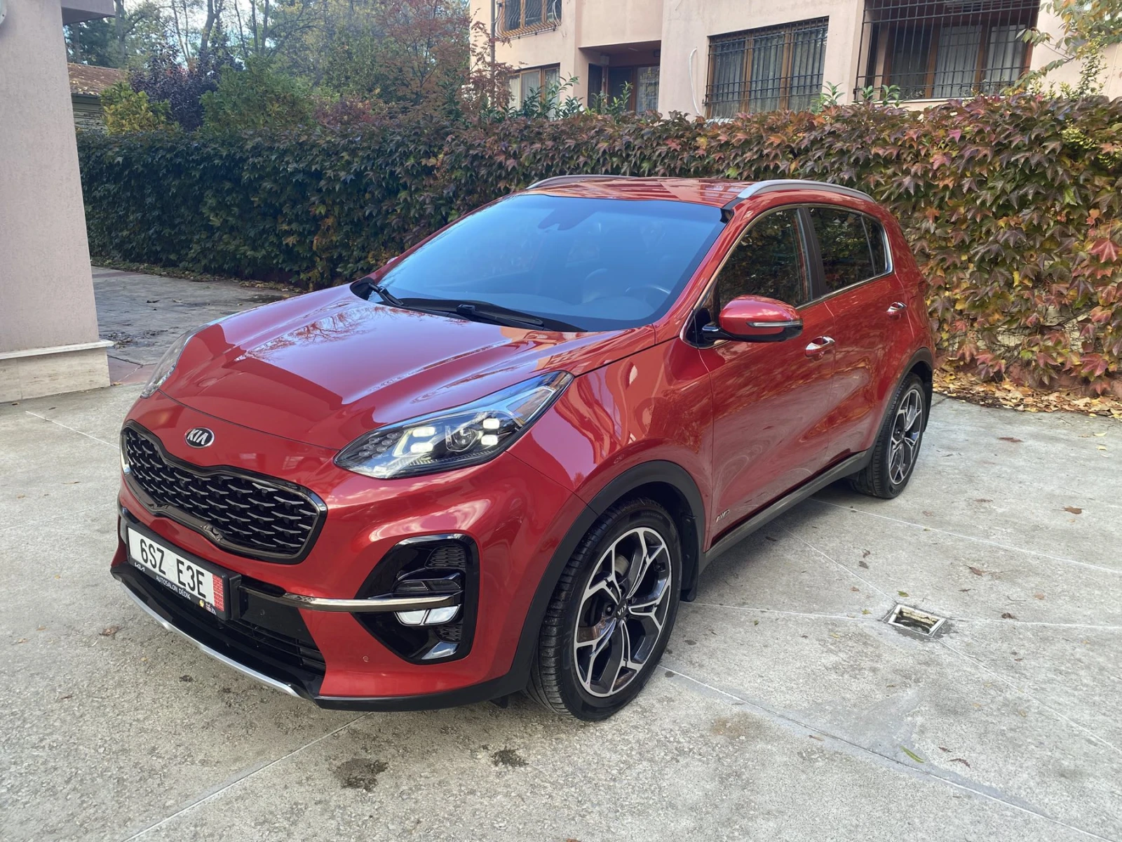 Kia Sportage 2.0 CRDi /4x4 /GT Line/MHEV/ AT Налична - изображение 7