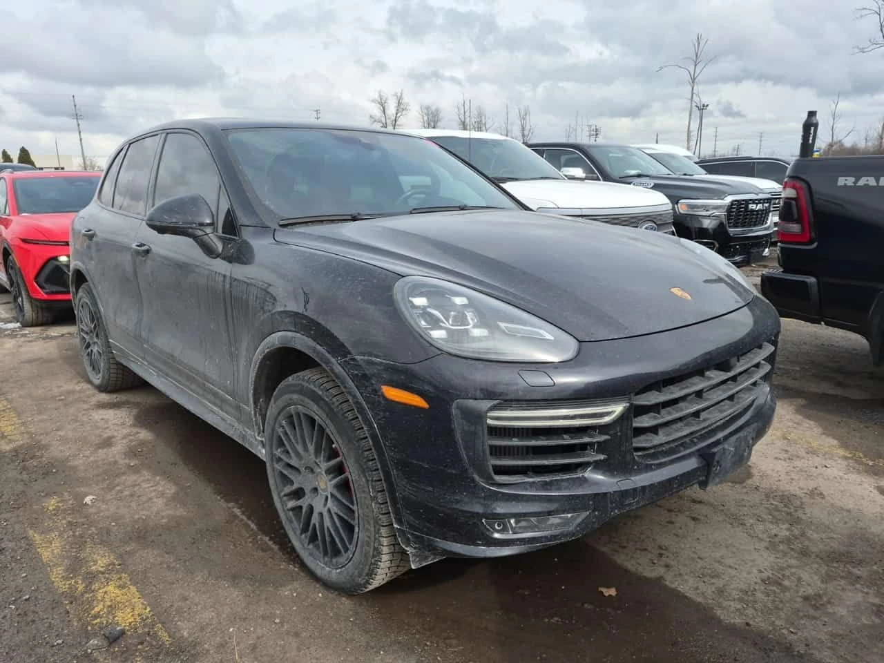 Porsche Cayenne  GTS| 2 КЛЮЧА| PANORAMA| CARFAX , снимка 2 - Автомобили и джипове - 53900655