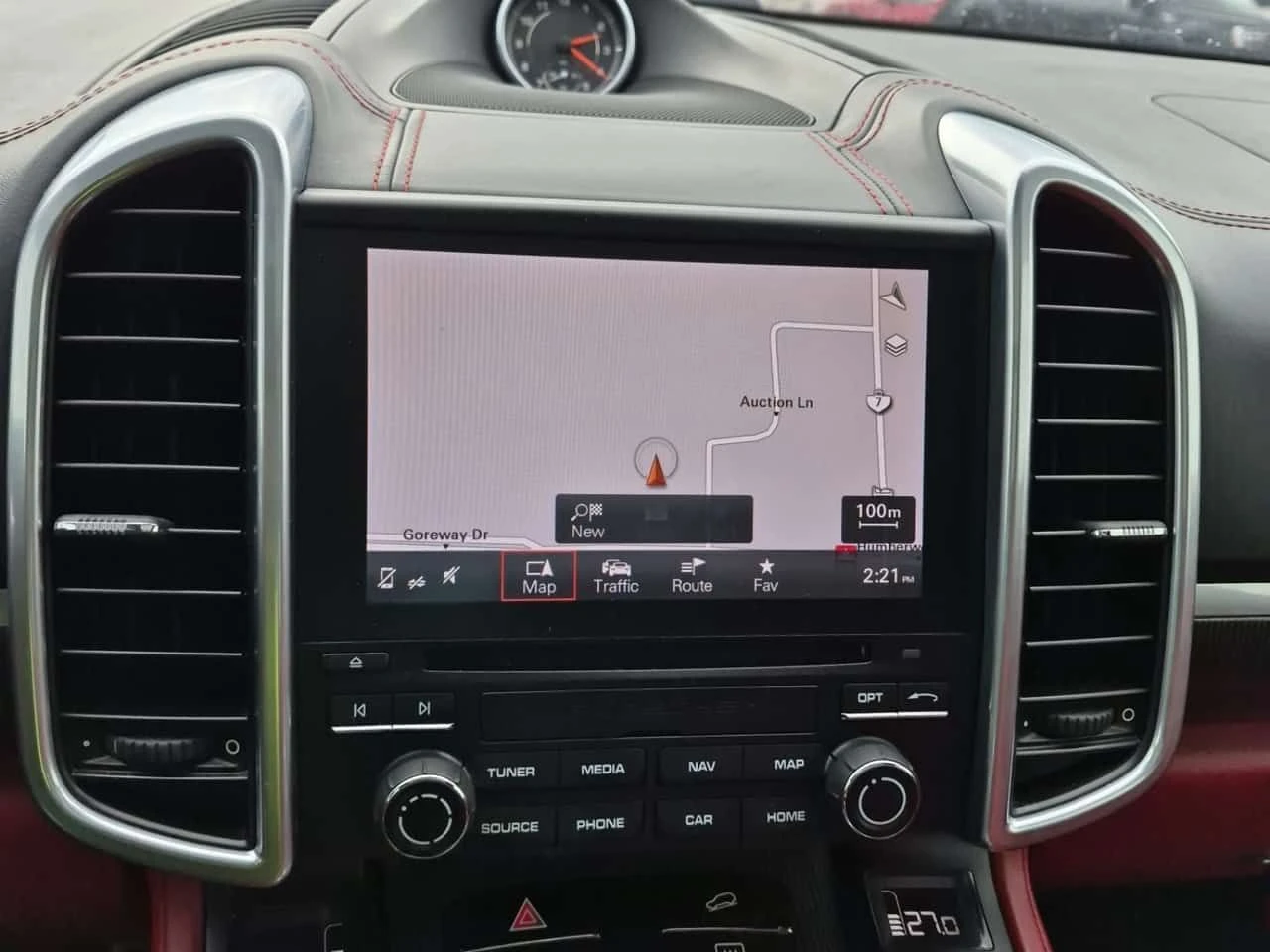 Porsche Cayenne  GTS| 2 КЛЮЧА| PANORAMA| CARFAX , снимка 11 - Автомобили и джипове - 53900655