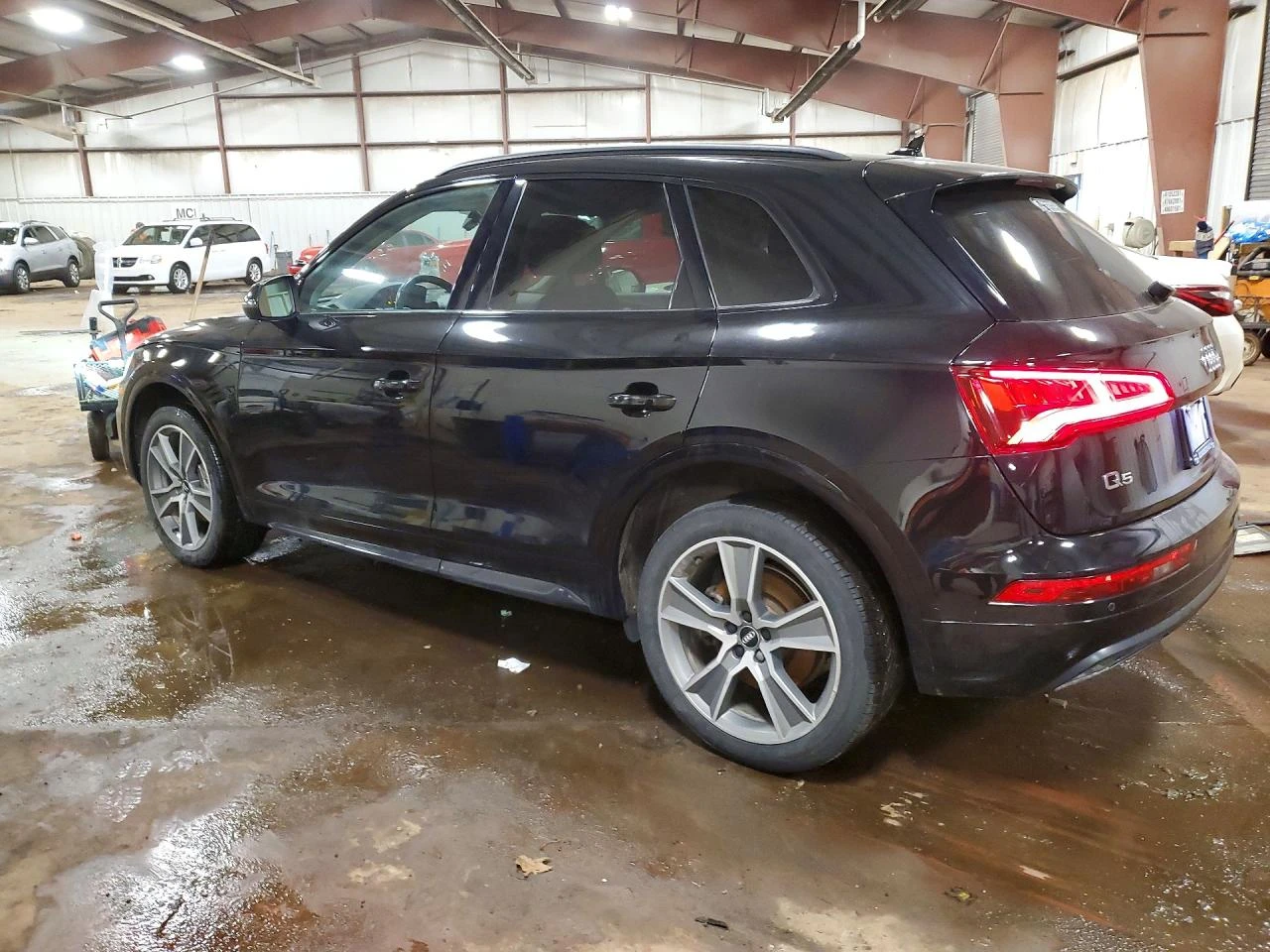 Audi Q5 2.0l Premium Plus, снимка 2 - Автомобили и джипове - 53939660