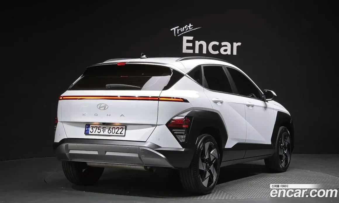 Hyundai Kona * FWD* DIS* 360* ОБДУХВАНЕ* , снимка 2 - Автомобили и джипове - 54739305