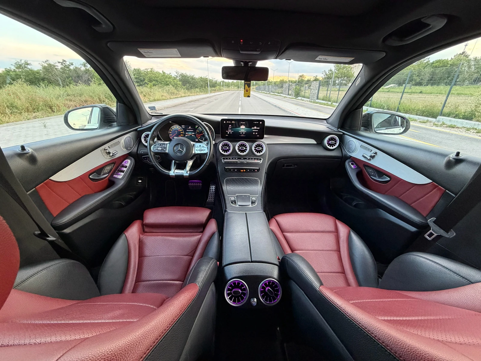 Mercedes-Benz GLC 300 AMG, Burmester, | Night packet, keyless go, снимка 10 - Автомобили и джипове - 54837743