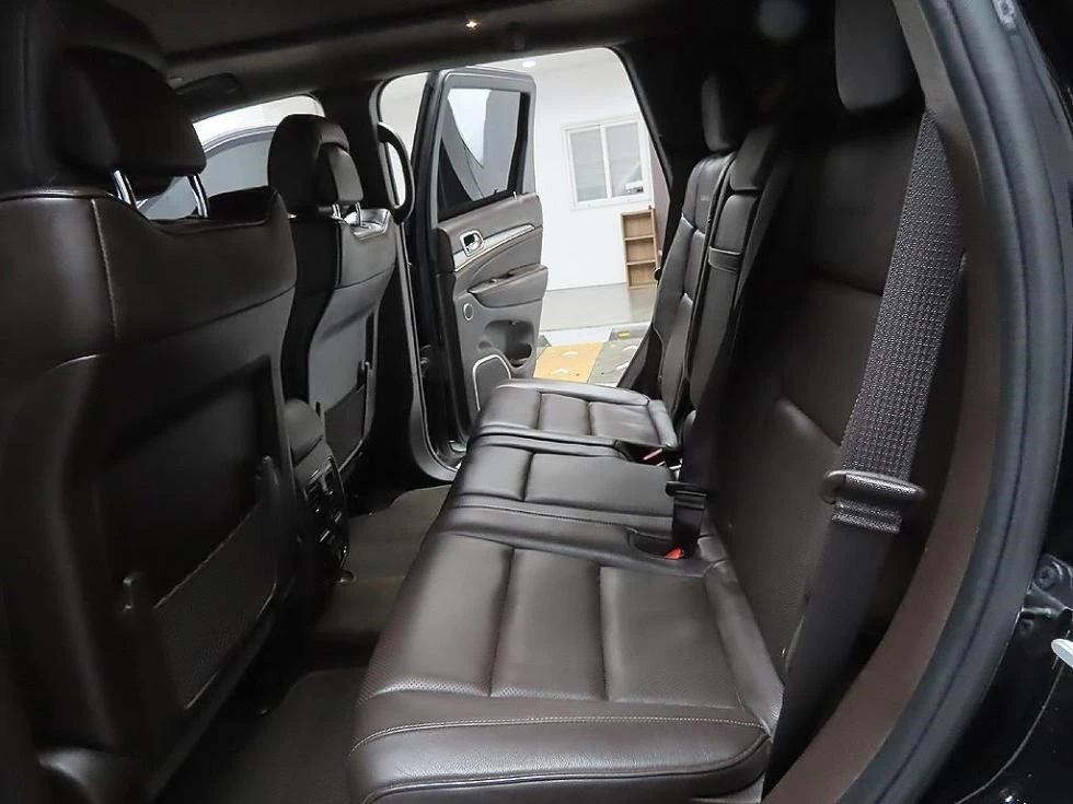 Jeep Grand cherokee 3.6 Summit, снимка 9 - Автомобили и джипове - 54979347