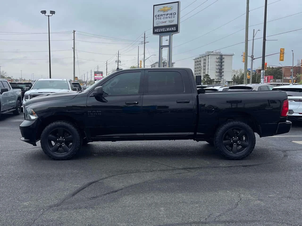 Dodge RAM 1500 * Express * CARFAX * ОПЦИЯ ЗА ФИНАНСИРАНЕ, снимка 2 - Автомобили и джипове - 55012234