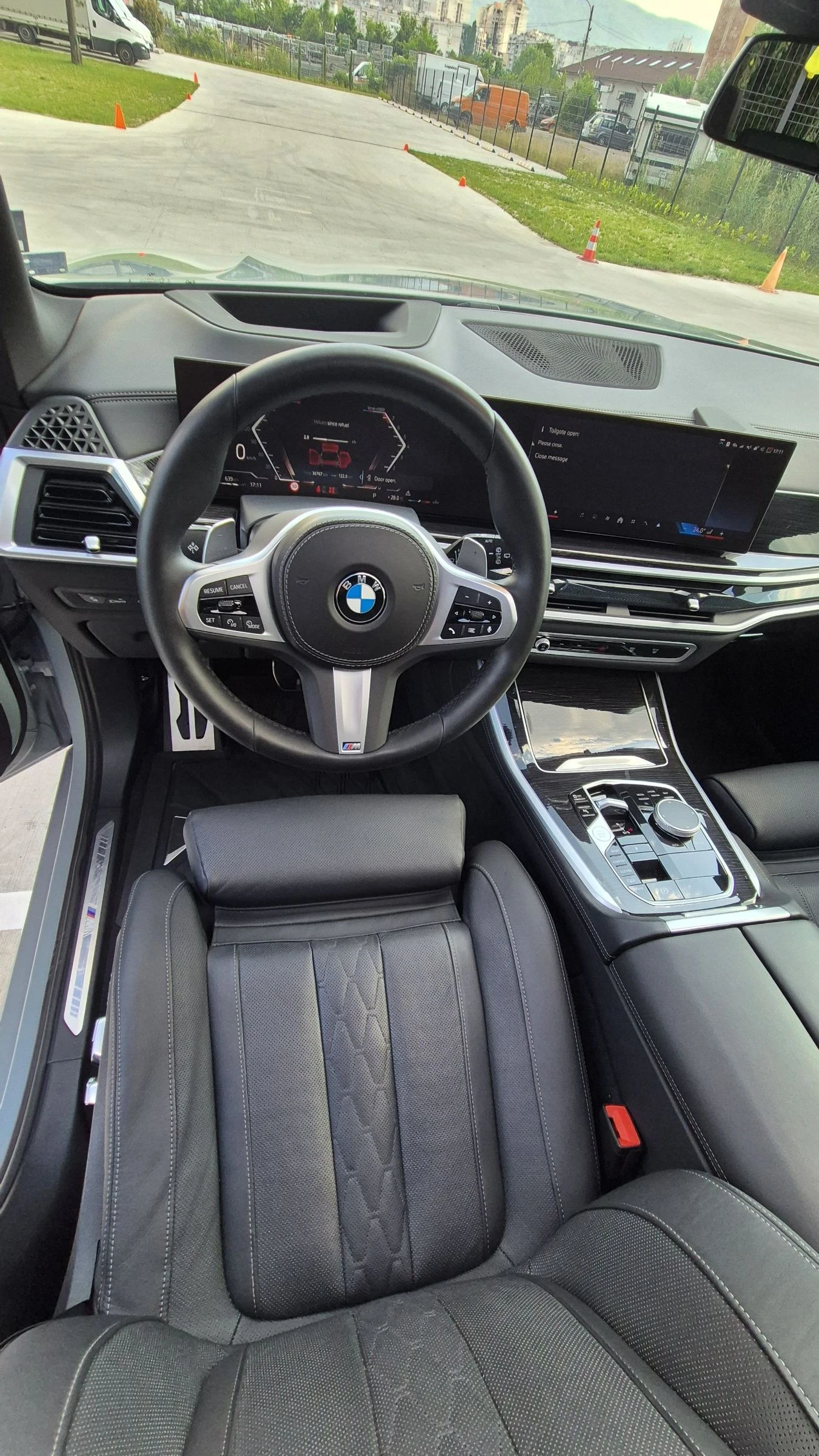 BMW X5 40i xDrive M Sport Pro* Pano* 7seats * iconic , снимка 16 - Автомобили и джипове - 55071846