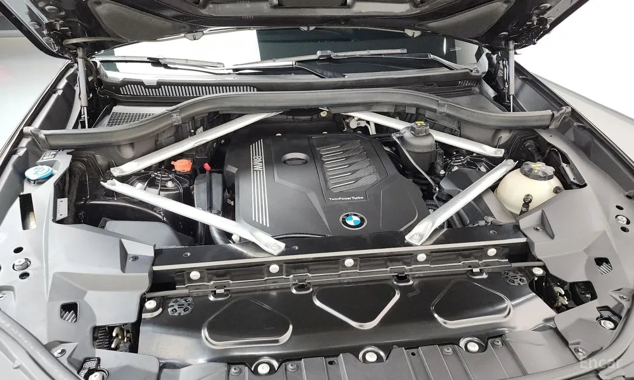BMW X5 xDrive40i xLine| xDRIVE| PANORAMA| LEATHER| NAVI| , снимка 6 - Автомобили и джипове - 55133659