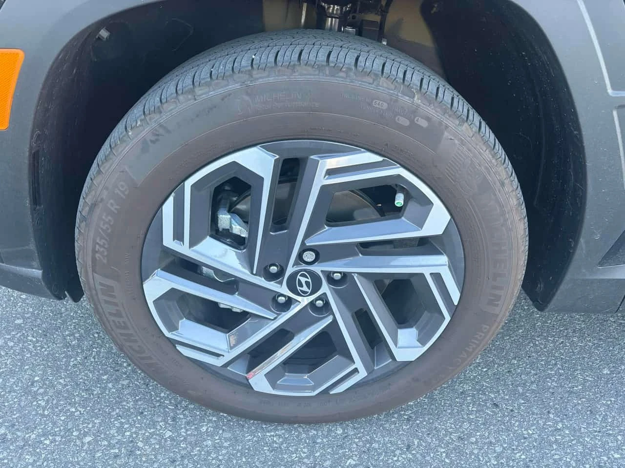Hyundai Tucson Ultimate AWD | CARFAX | БЕЗ ИНЦИДЕНТИ , снимка 6 - Автомобили и джипове - 56239802