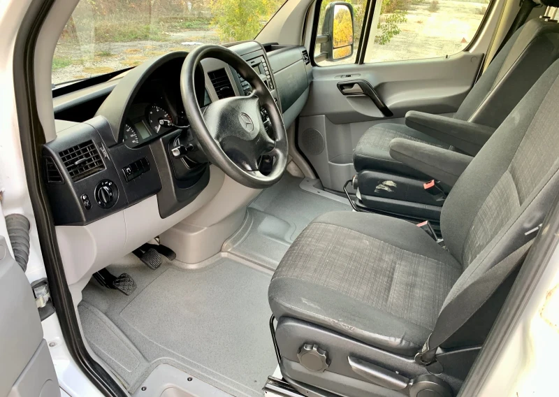 Mercedes-Benz Sprinter 4.30м. МЕЖДУОСИЕ* EURO 6* FACELIFT* ТОП СЪСТОЯНИЕ, снимка 12 - Бусове и автобуси - 52748820