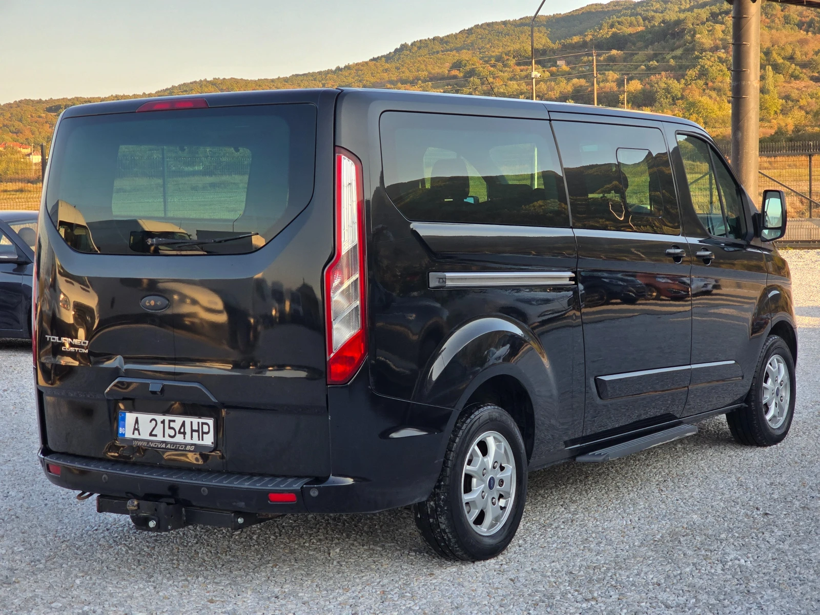 Ford Tourneo 2.2 * 7+ 1*  - изображение 4