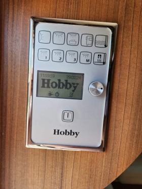 Каравана Hobby Premium 700, снимка 7