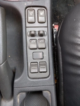 Volvo V40 2000  На Части, снимка 8