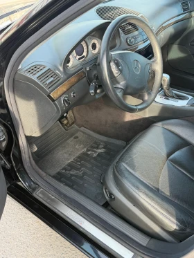 Mercedes-Benz E 270 211, снимка 6
