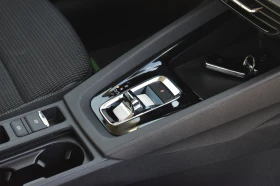 Обява за продажба на Skoda Octavia 2.0TDI* MATRIX* Luxury-edition ~34 500 лв. - изображение 10