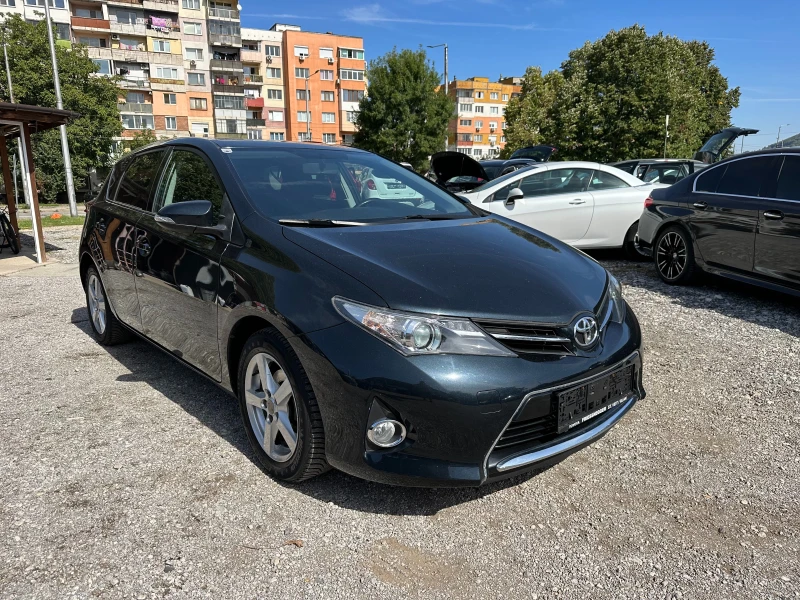 Toyota Auris 1, 3i 99kc EURO5b, снимка 7 - Автомобили и джипове - 47313885