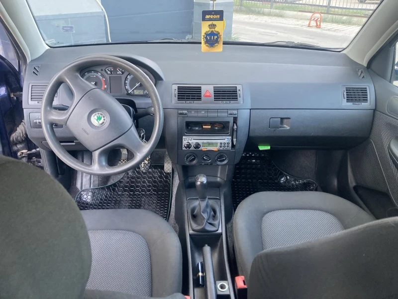 Skoda Fabia, снимка 7 - Автомобили и джипове - 48961311