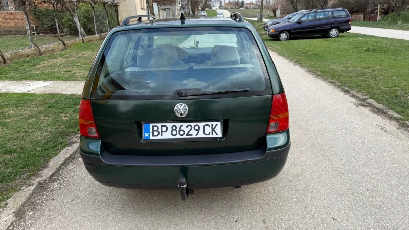 VW Golf, снимка 4 - Автомобили и джипове - 49518097