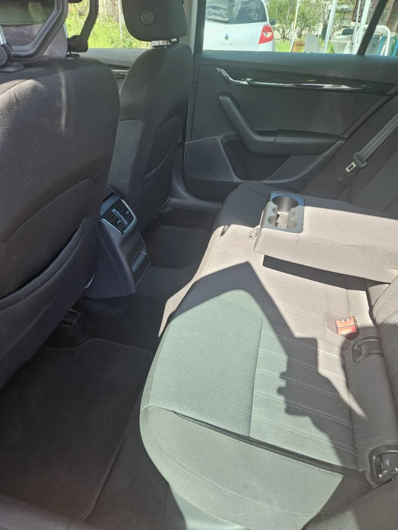 Skoda Octavia TSI Facelift , снимка 10 - Автомобили и джипове - 50072241