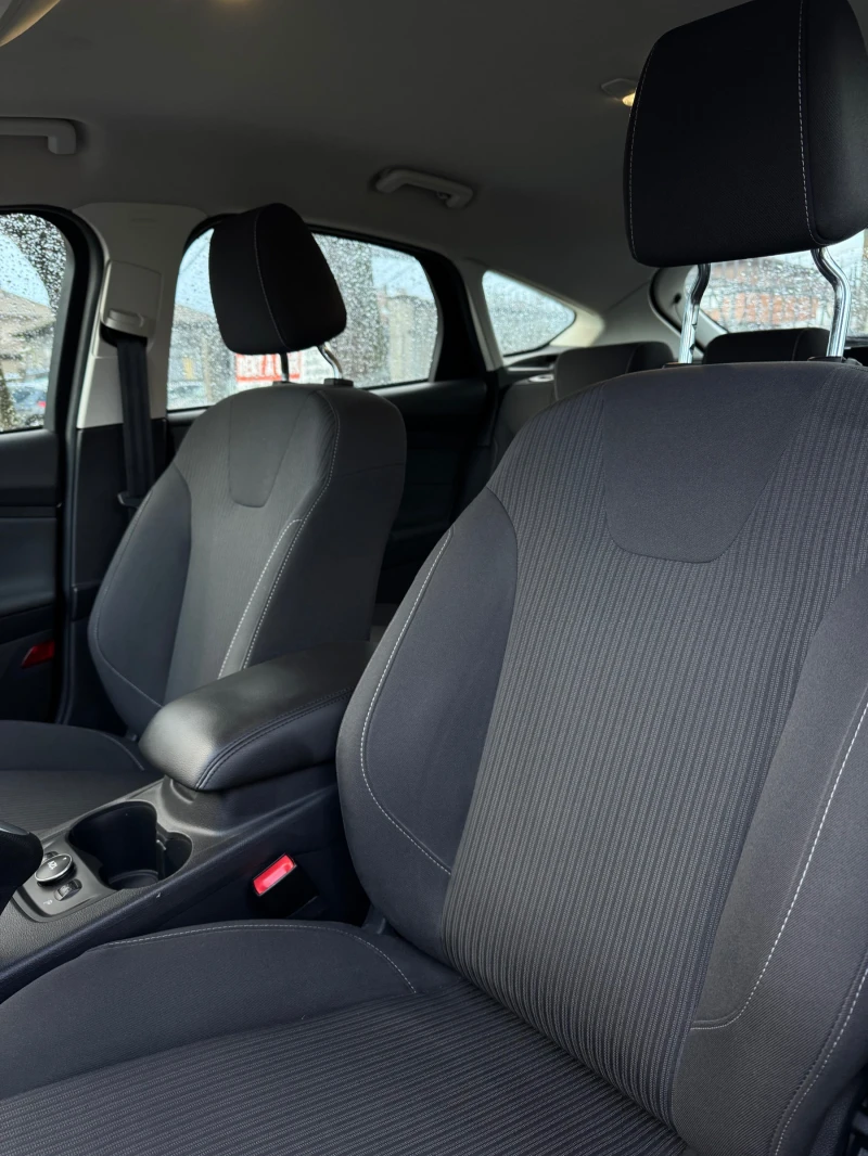Ford Focus 1.6 DIESEL AUSTRIA, снимка 11 - Автомобили и джипове - 51178998