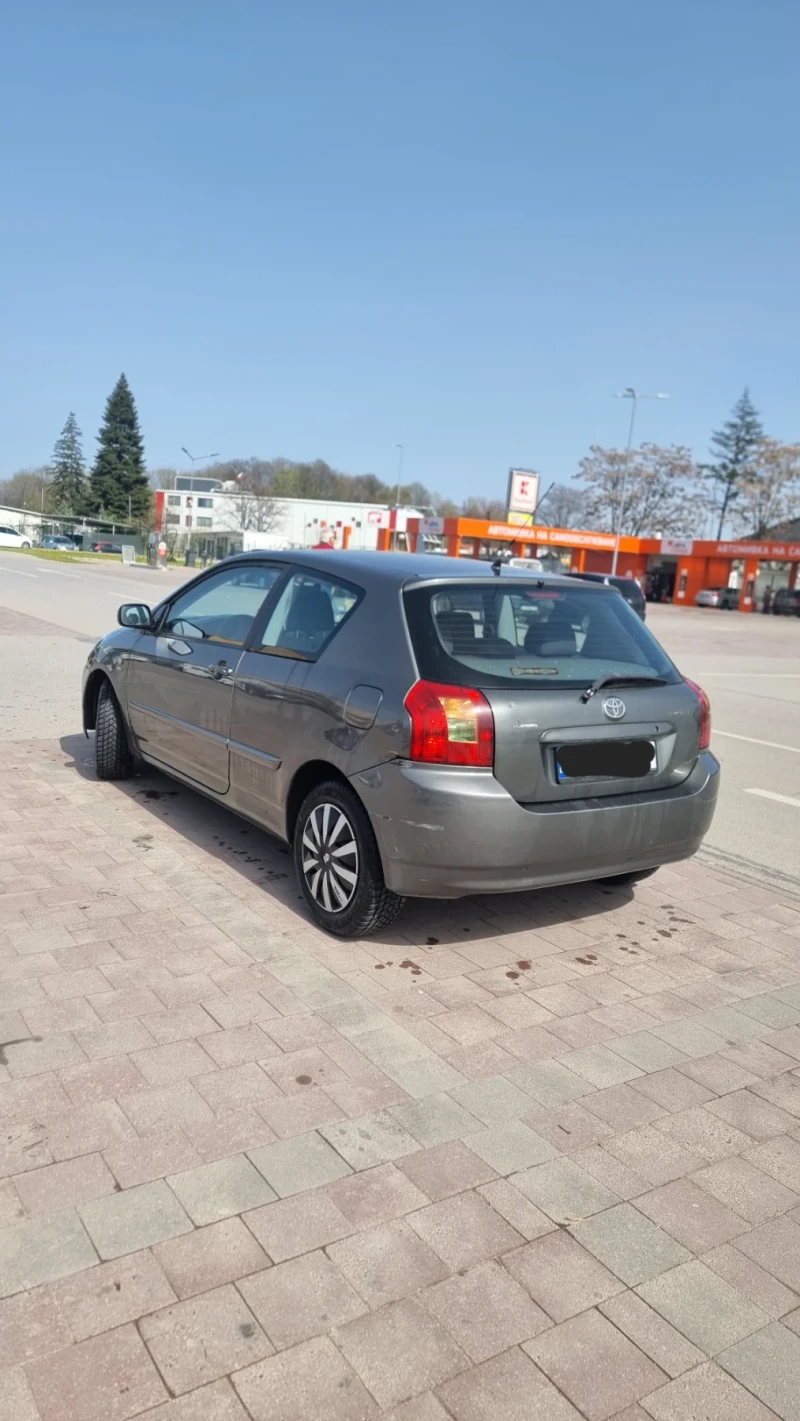 Toyota Corolla 1.6 110 бензин, снимка 8 - Автомобили и джипове - 51516894