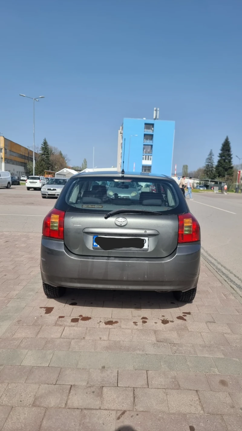 Toyota Corolla 1.6 110 бензин, снимка 7 - Автомобили и джипове - 51516894