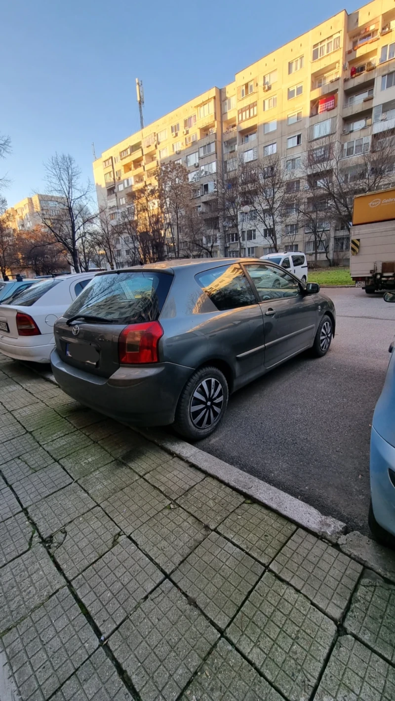 Toyota Corolla 1.6 110 бензин, снимка 2 - Автомобили и джипове - 51516894