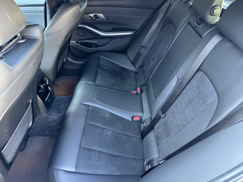 BMW 318 M-packet-mild hybrid, снимка 10 - Автомобили и джипове - 52530531