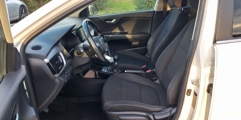 Kia Rio 1.25i 84ps, снимка 8 - Автомобили и джипове - 53501026