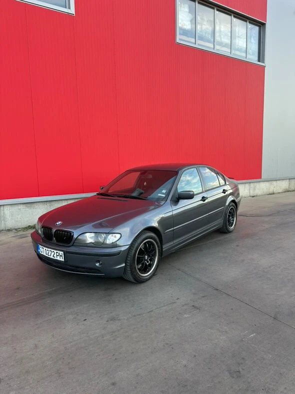 BMW 320 E46, снимка 11 - Автомобили и джипове - 47725122