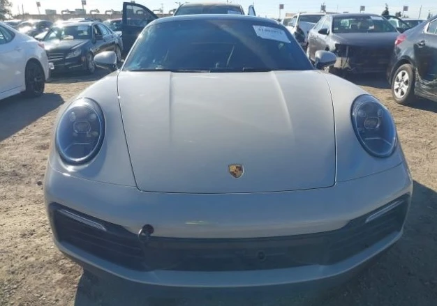 Porsche Carrera 911 GTS 4 DAKAR, снимка 14 - Автомобили и джипове - 49154967