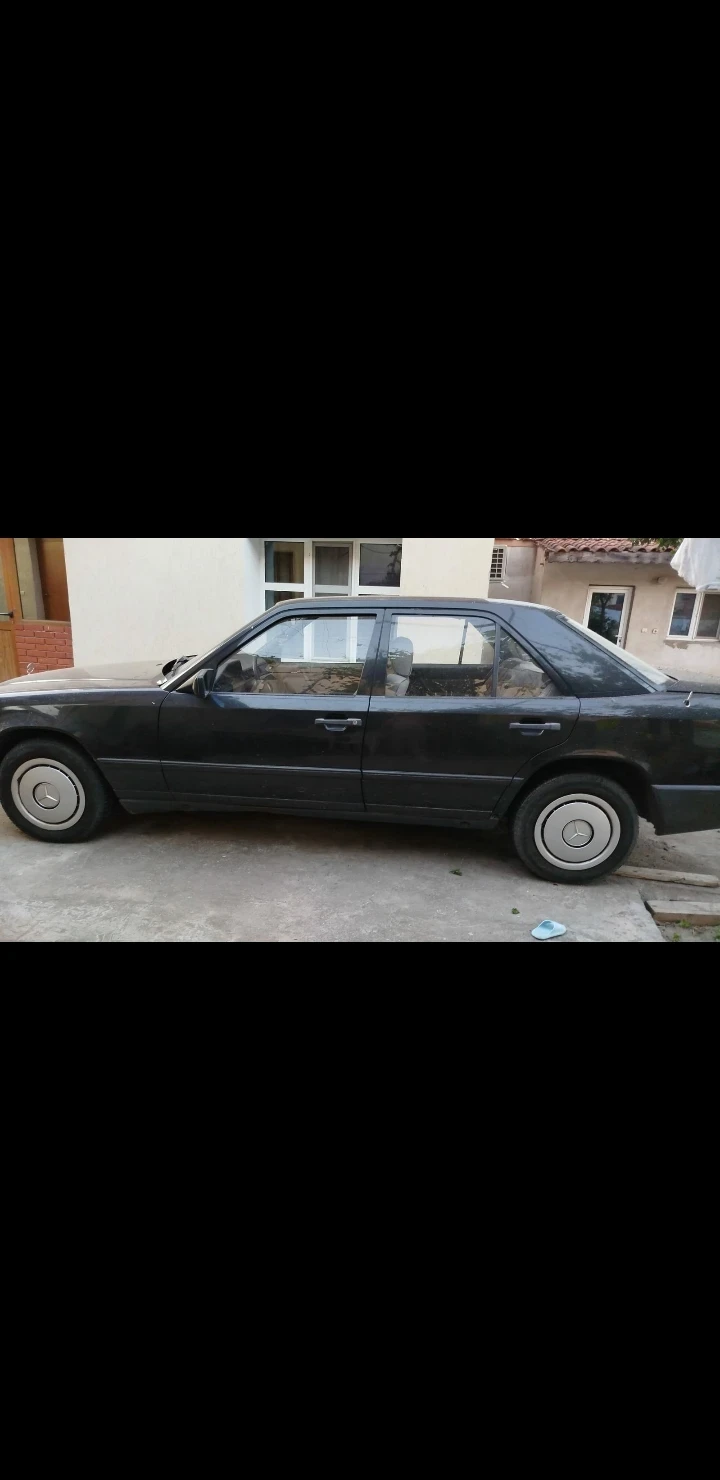 Mercedes-Benz 260 260e - изображение 2