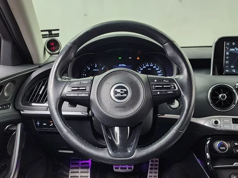 Kia Stinger 2.2 Diesel 2Wd Dream Edition, снимка 13 - Автомобили и джипове - 55787334