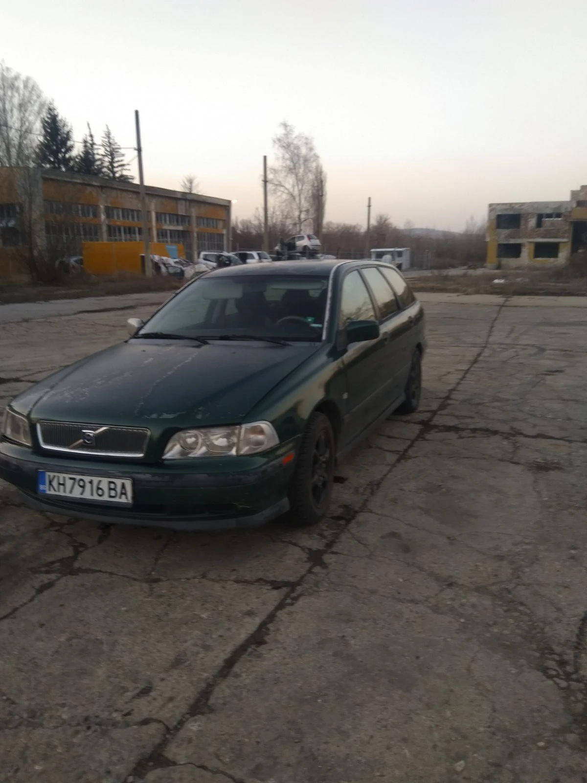 Volvo V40 2000    | Mobile.bg   1