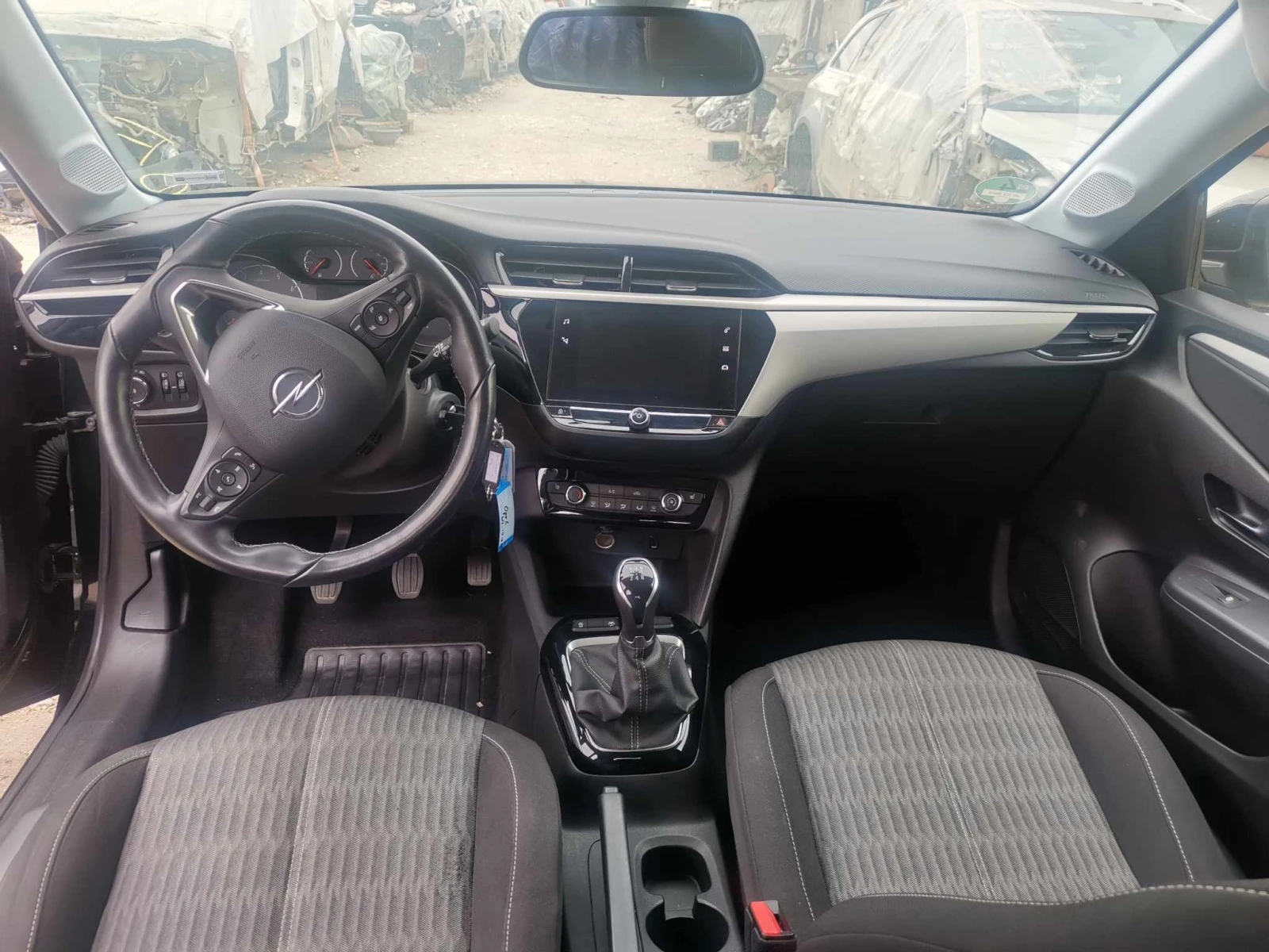 Opel Corsa 1.2 i - изображение 10