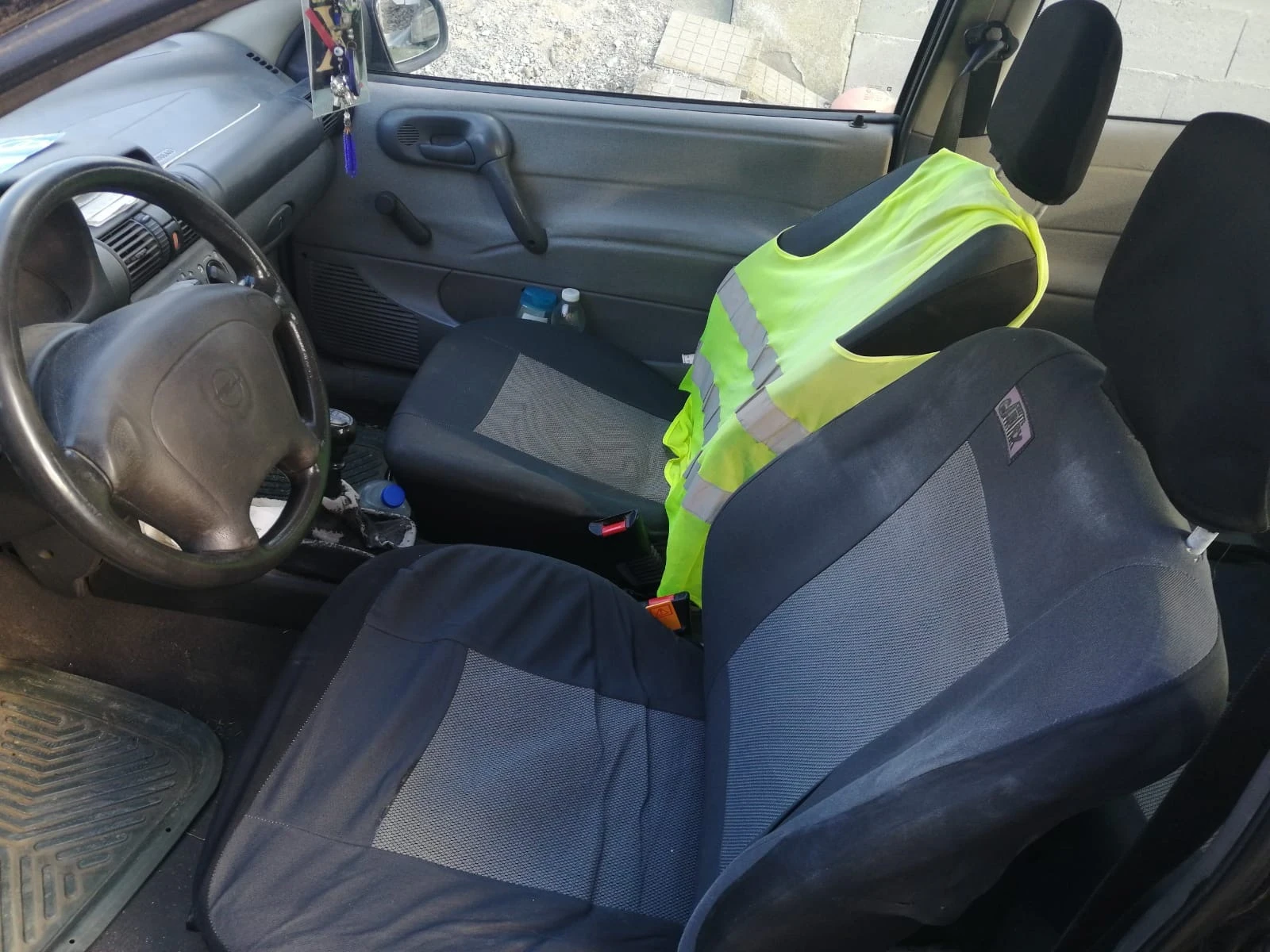Opel Corsa  - изображение 9