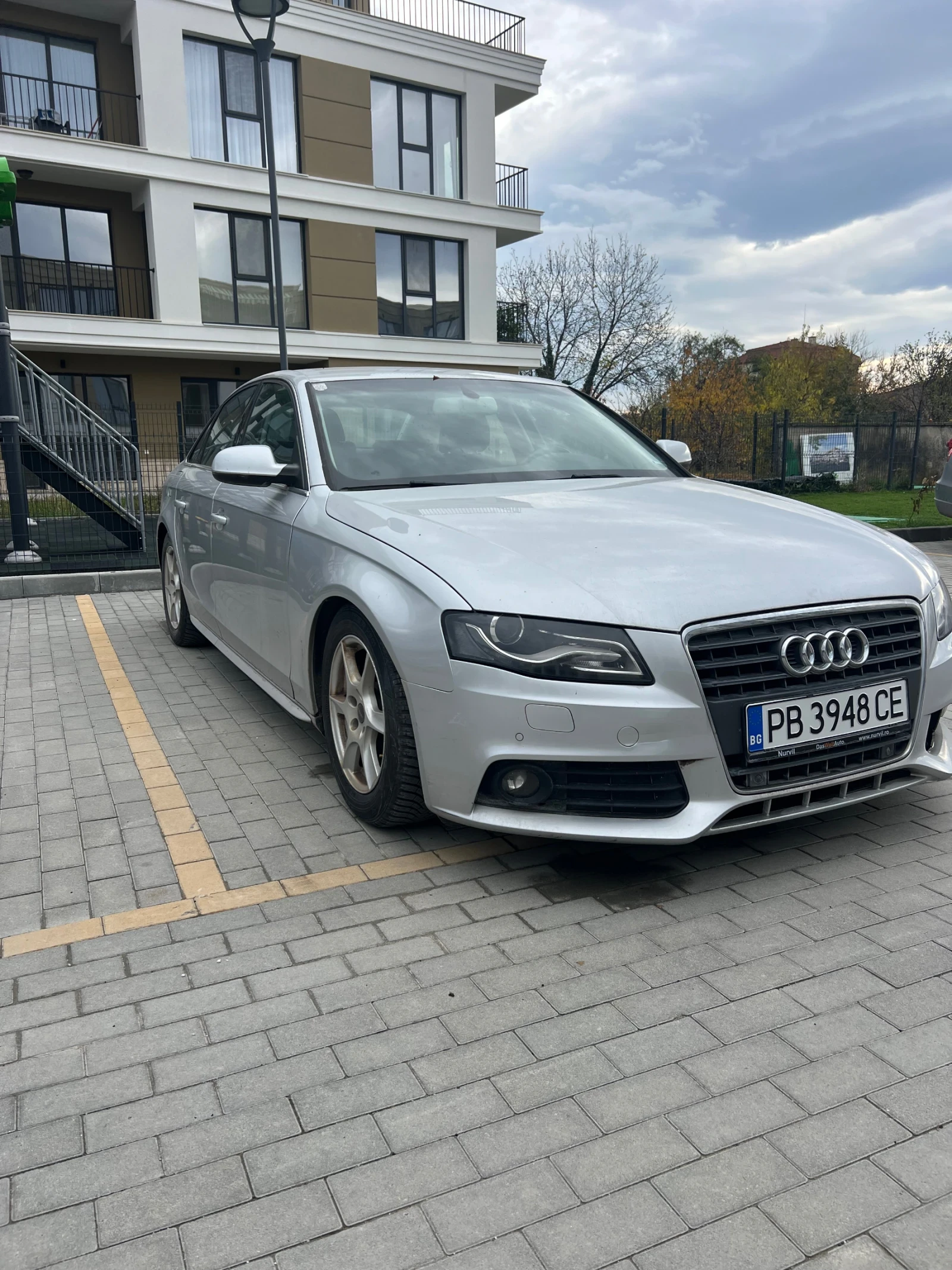 Audi A4 | Mobile.bg   1