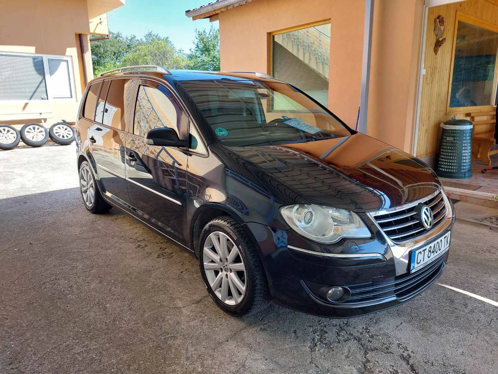 VW Touran 2.0tdi, автоматик - изображение 2