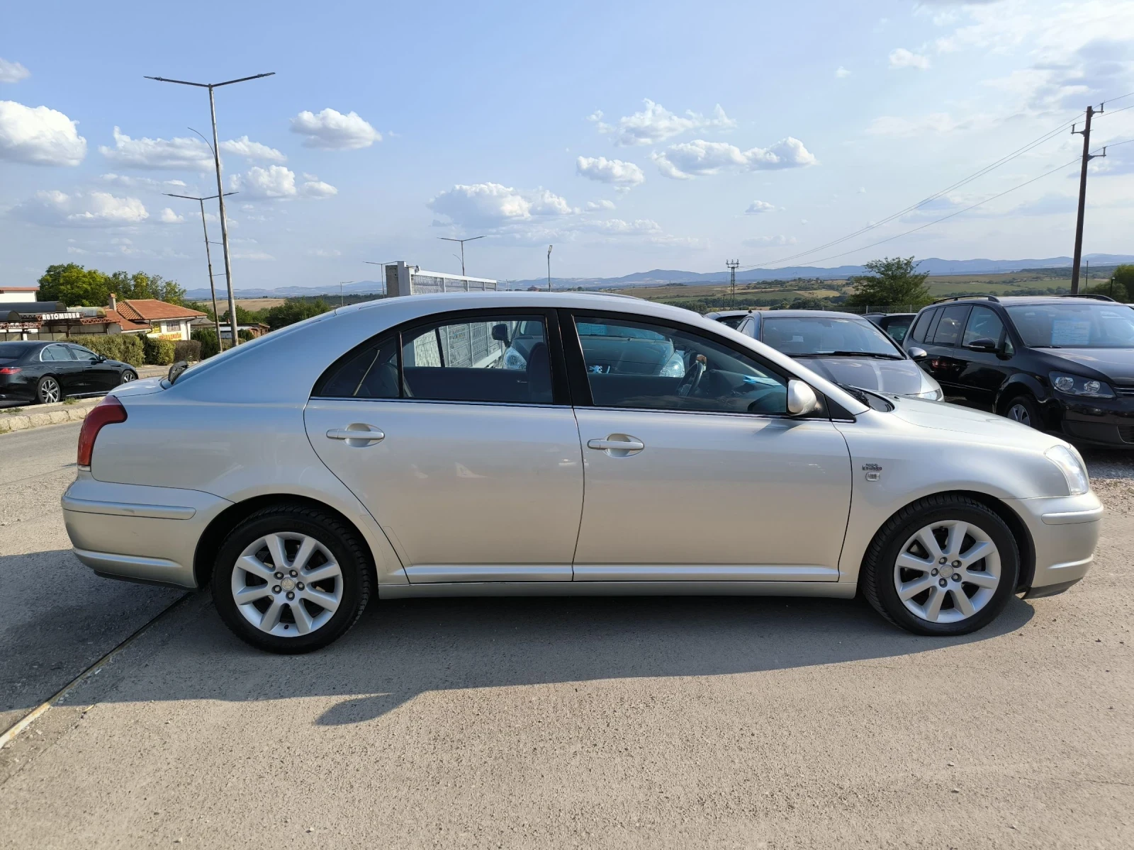 Toyota Avensis 2D-4D - изображение 4