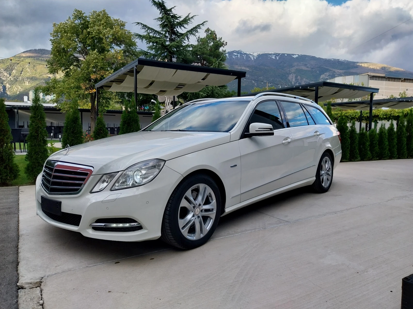 Mercedes-Benz E 250 * E250-204кс* /7G-Tron 4Matic TOP | Mobile.bg — изображение 1