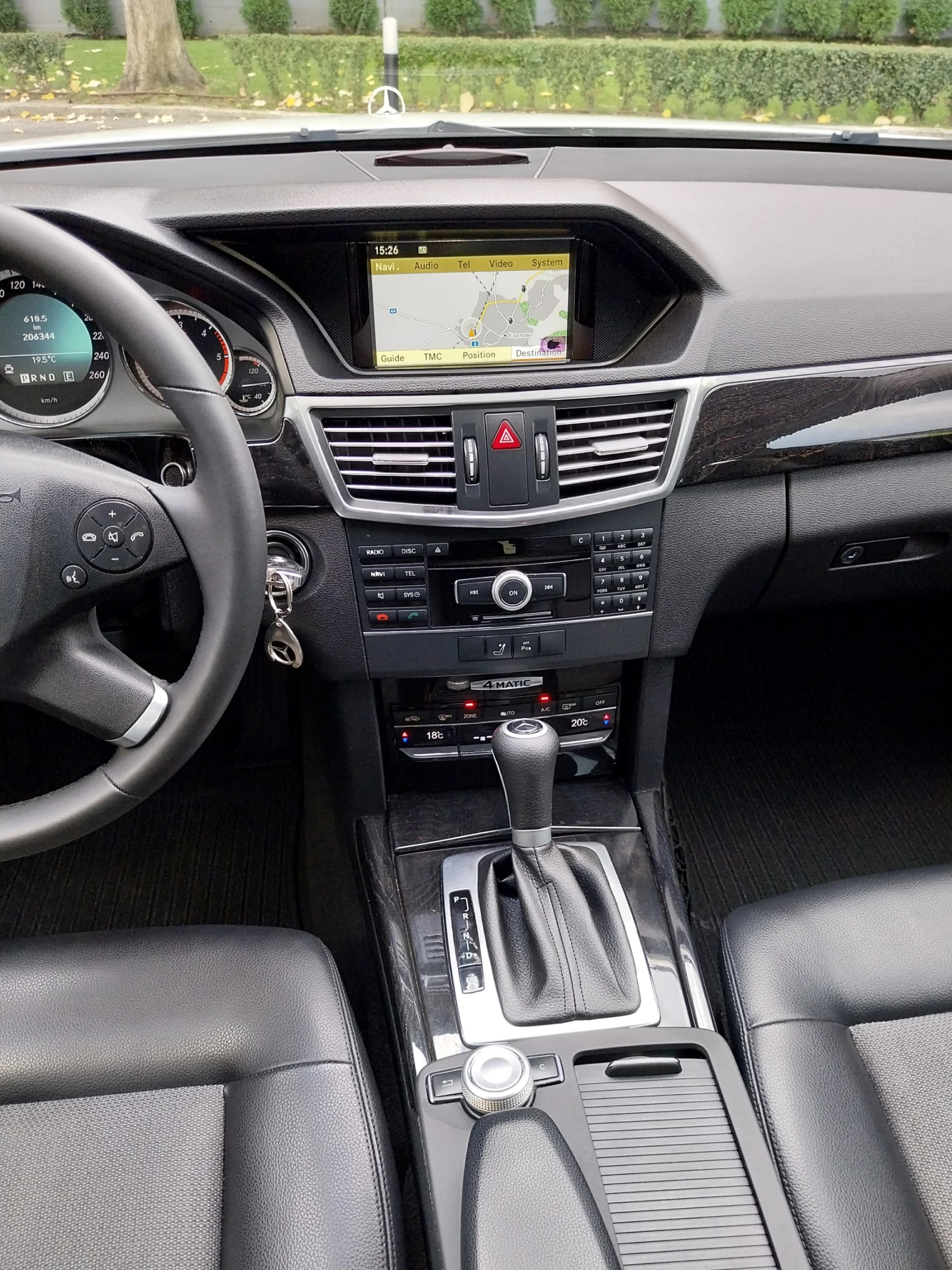 Mercedes-Benz E 250 * E250-204кс* /7G-Tron 4Matic TOP | Mobile.bg — изображение 12