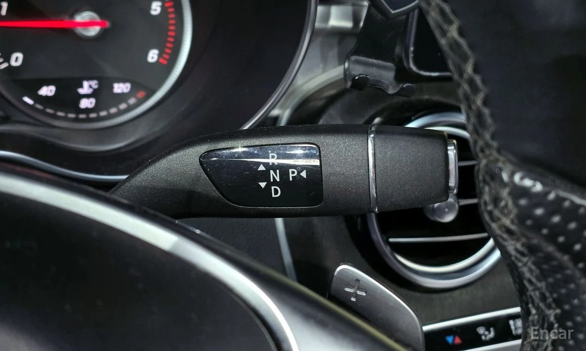 Mercedes-Benz C 220  - изображение 9