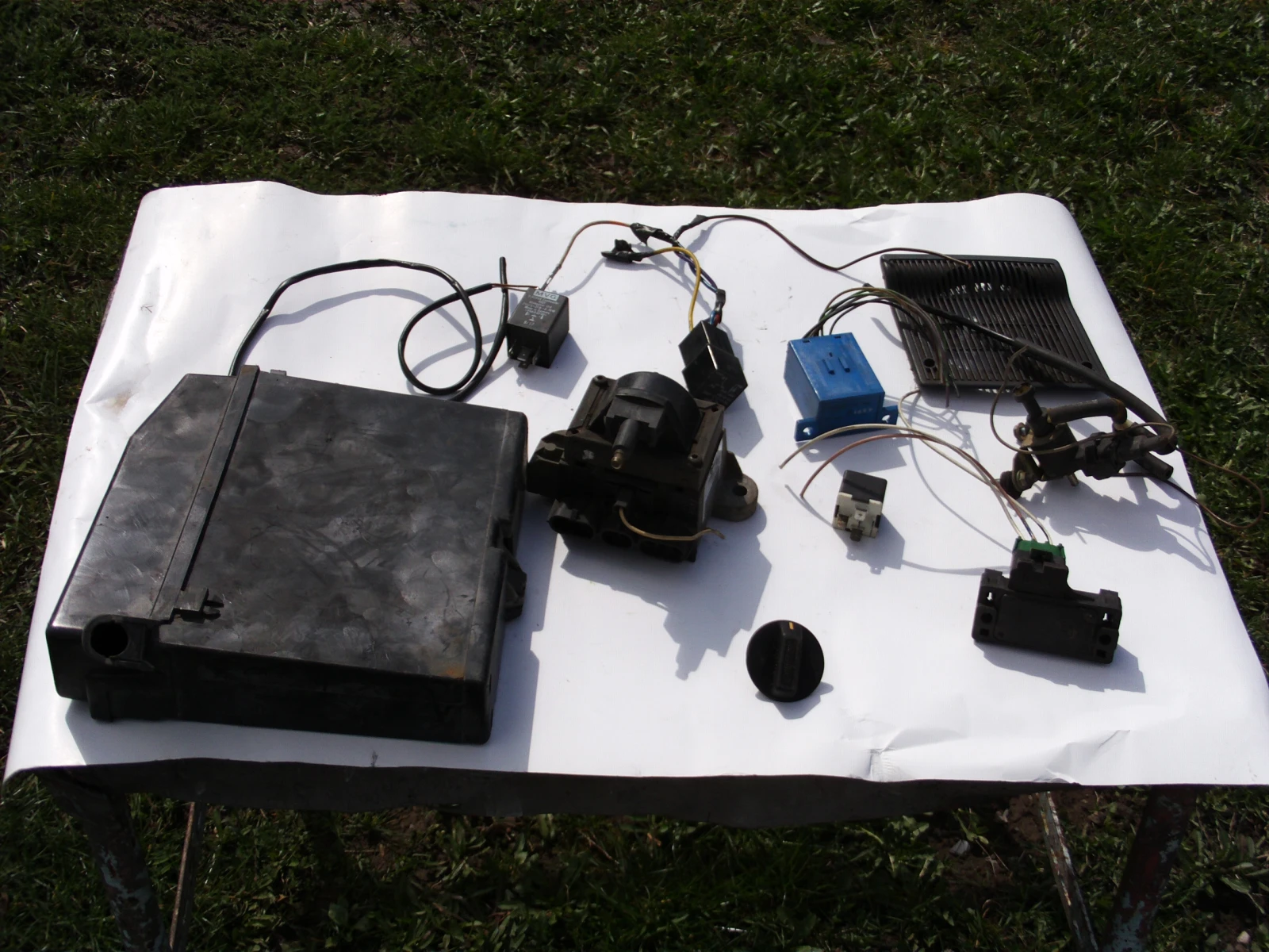 Renault 19 НИСКИ ЦЕНИ НА ЧАСТИТЕ ОТ СНИМКИТЕ - изображение 4