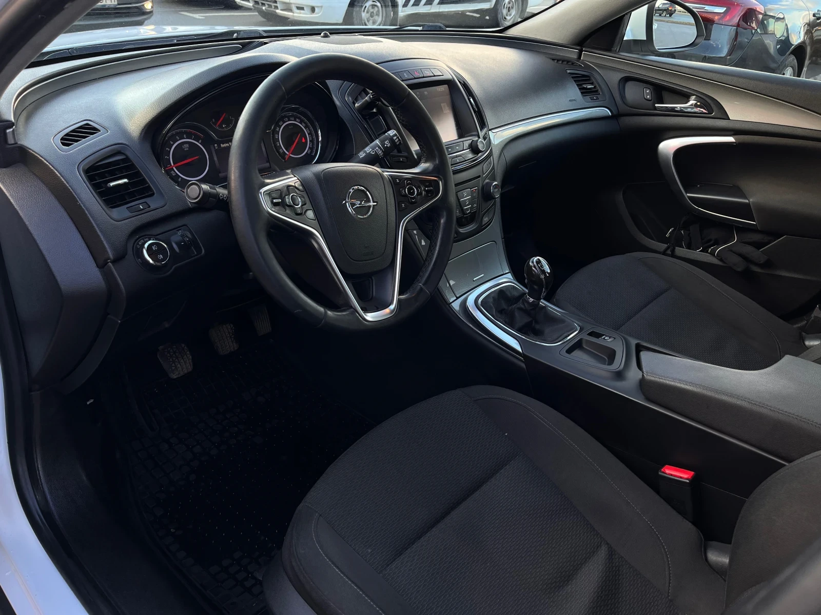 Opel Insignia Sport tourer  | Mobile.bg � ����������� 5