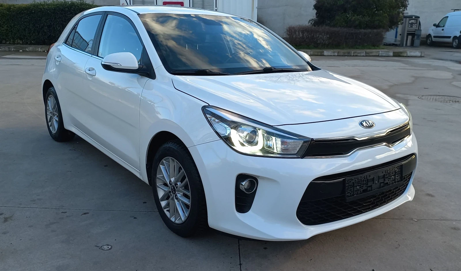 Kia Rio 1.25i 84ps - изображение 3