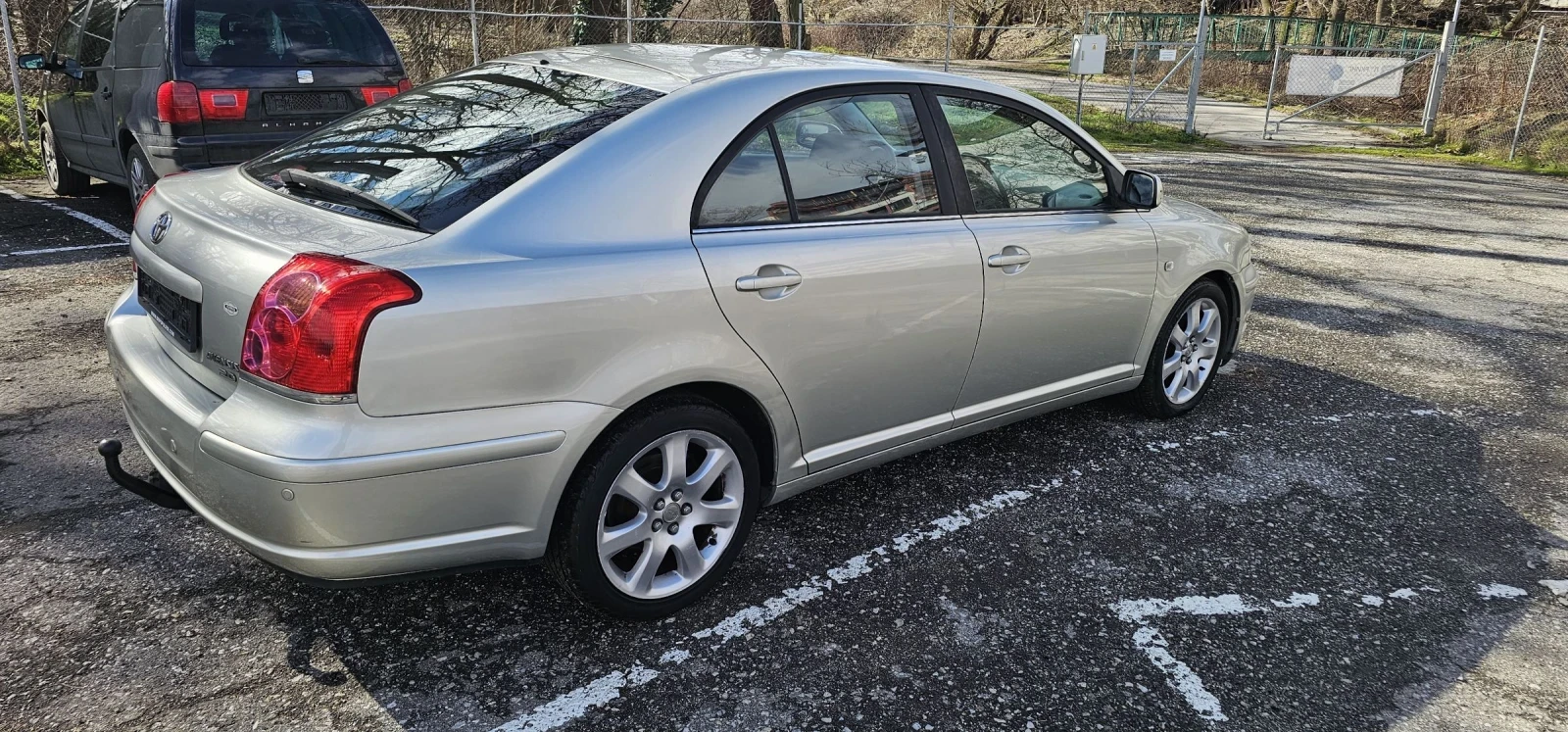 Toyota Avensis 2.0 ������ ��������  | Mobile.bg � ����������� 6
