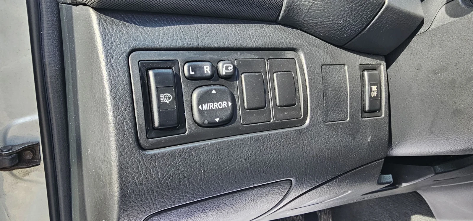 Toyota Avensis 2.0 ������ ��������  | Mobile.bg � ����������� 11